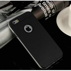 Бампер с черными силиконовыми накладками для iPhone 6/6S "Серебро"