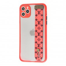 Чехол для iPhone 11 Pro Max WristBand LV красный / черный