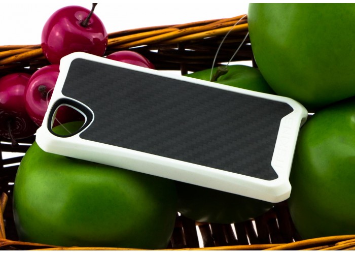 Чехол-накладка iPhone 5 White (APH5-ATMCA-WITE) Atom Matt Carbon