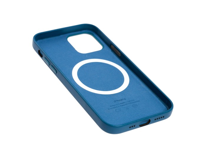 Чехол для iPhone 12 / 12 Pro Leather with MagSafe cosmos blue