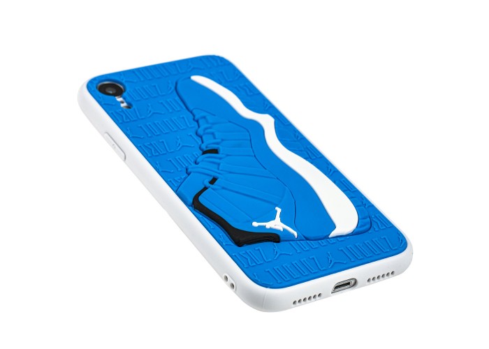 Чехол для iPhone Xr Sneakers Brand jordan синий / белый
