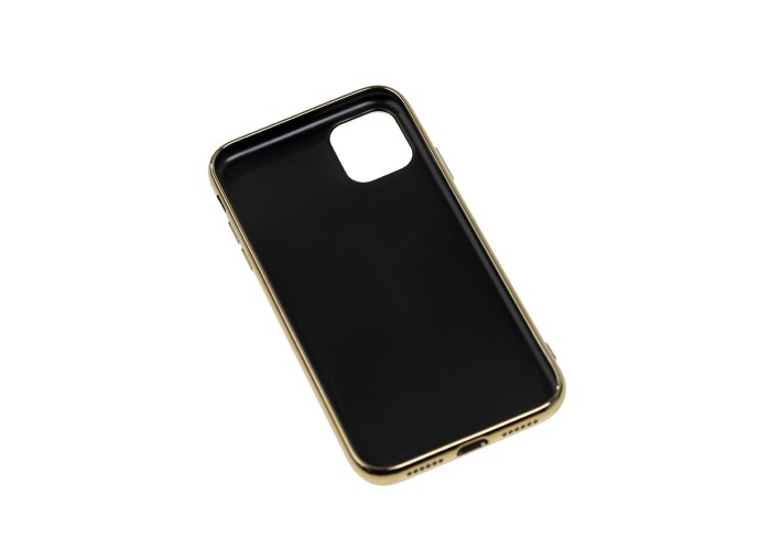 Чехол для iPhone 11 Silicone case (TPU) желтый