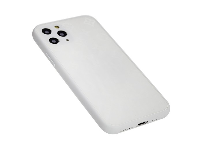 Чехол для iPhone 11 Pro glass LV белый
