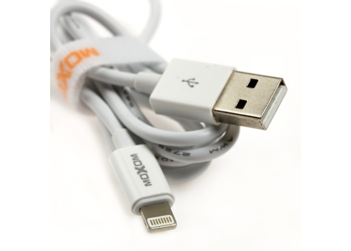 Сетевое зарядное устройство Moxom KH-25 lightning 2USB/2.4A белый