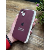 Силиконовый чехол c закрытой камерой Apple Silicone Case Plum для iPhone 14