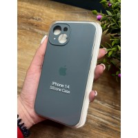 Силиконовый чехол c закрытой камерой Apple Silicone Case Pine green для iPhone 14